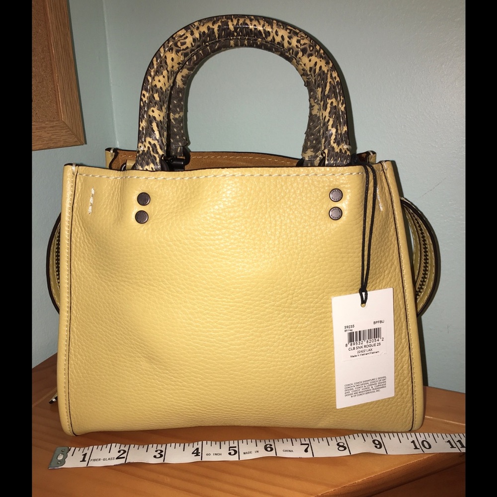 ⭐️⭐️2X HP⭐️⭐️ NWT 💯 Authentic Coach Rogue 25 w/ Snakeskin Handles - Picture 4 of 16